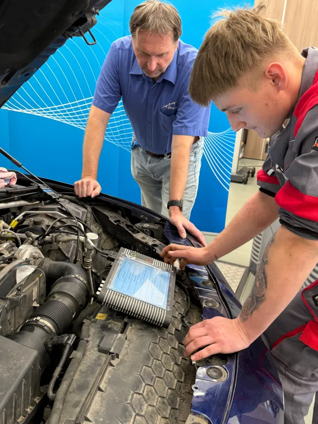 Autoopravář Junior 2026